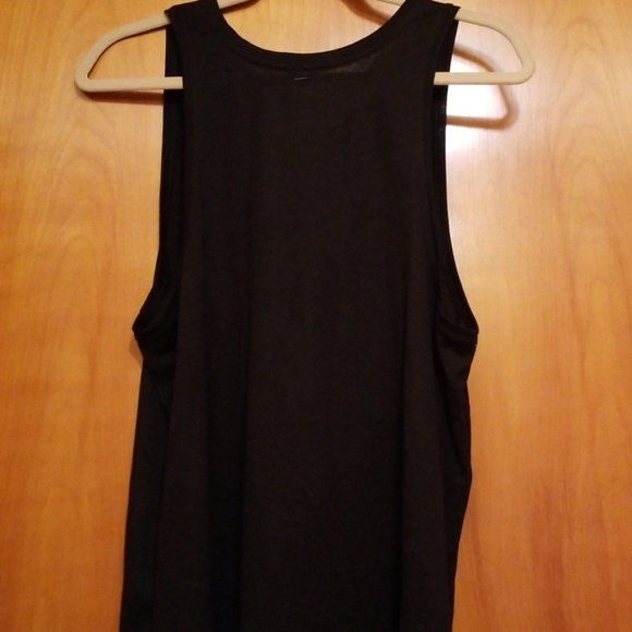 **NWT** Old Navy black tank top, XL - Picture 3 of 3